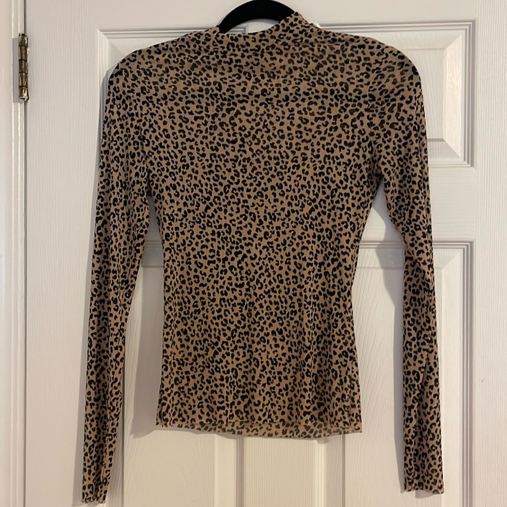 Women’s mesh turtle neck